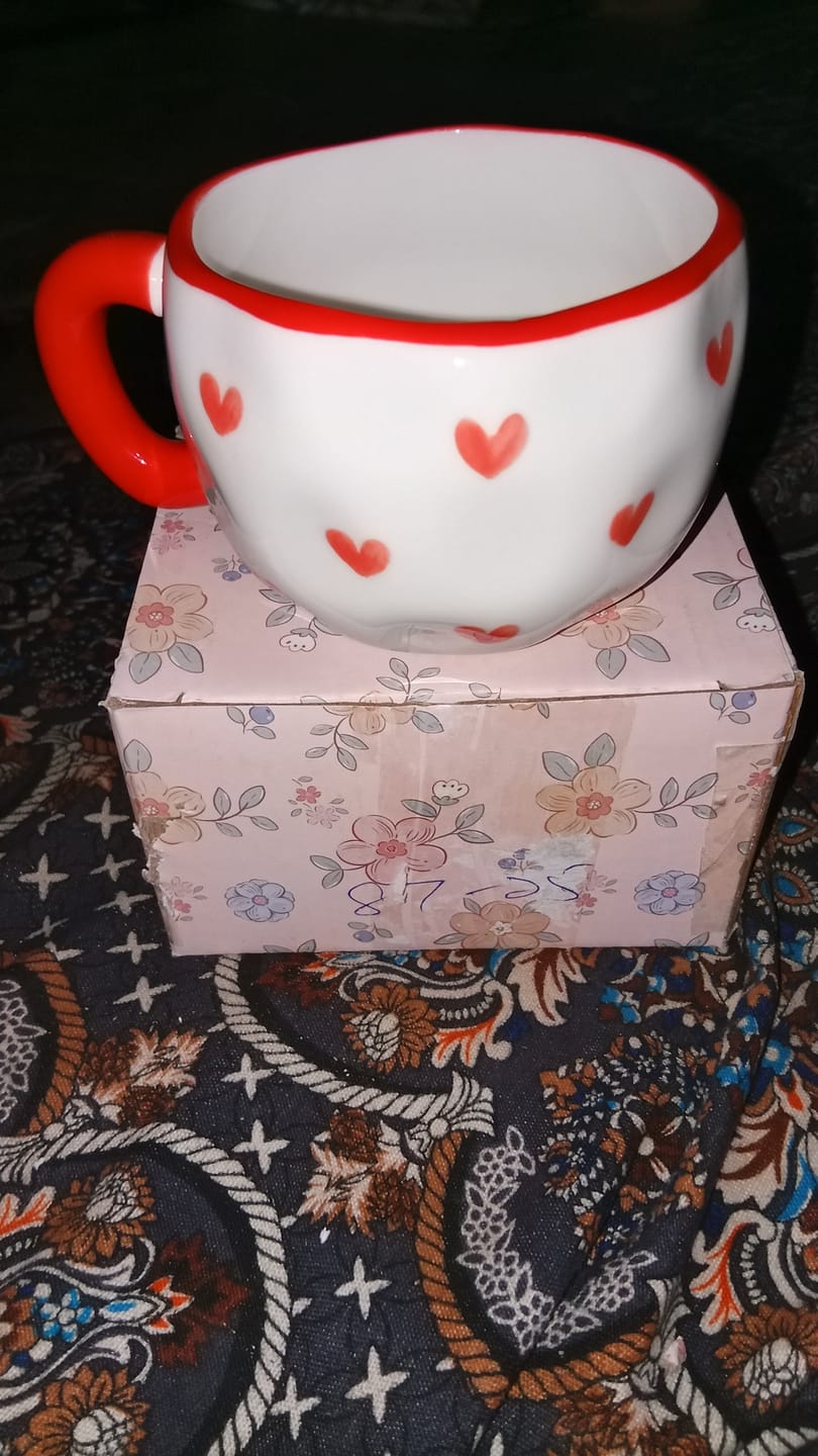 Customer photo review of Mini Red Heart 300 ml Ceramic Mug