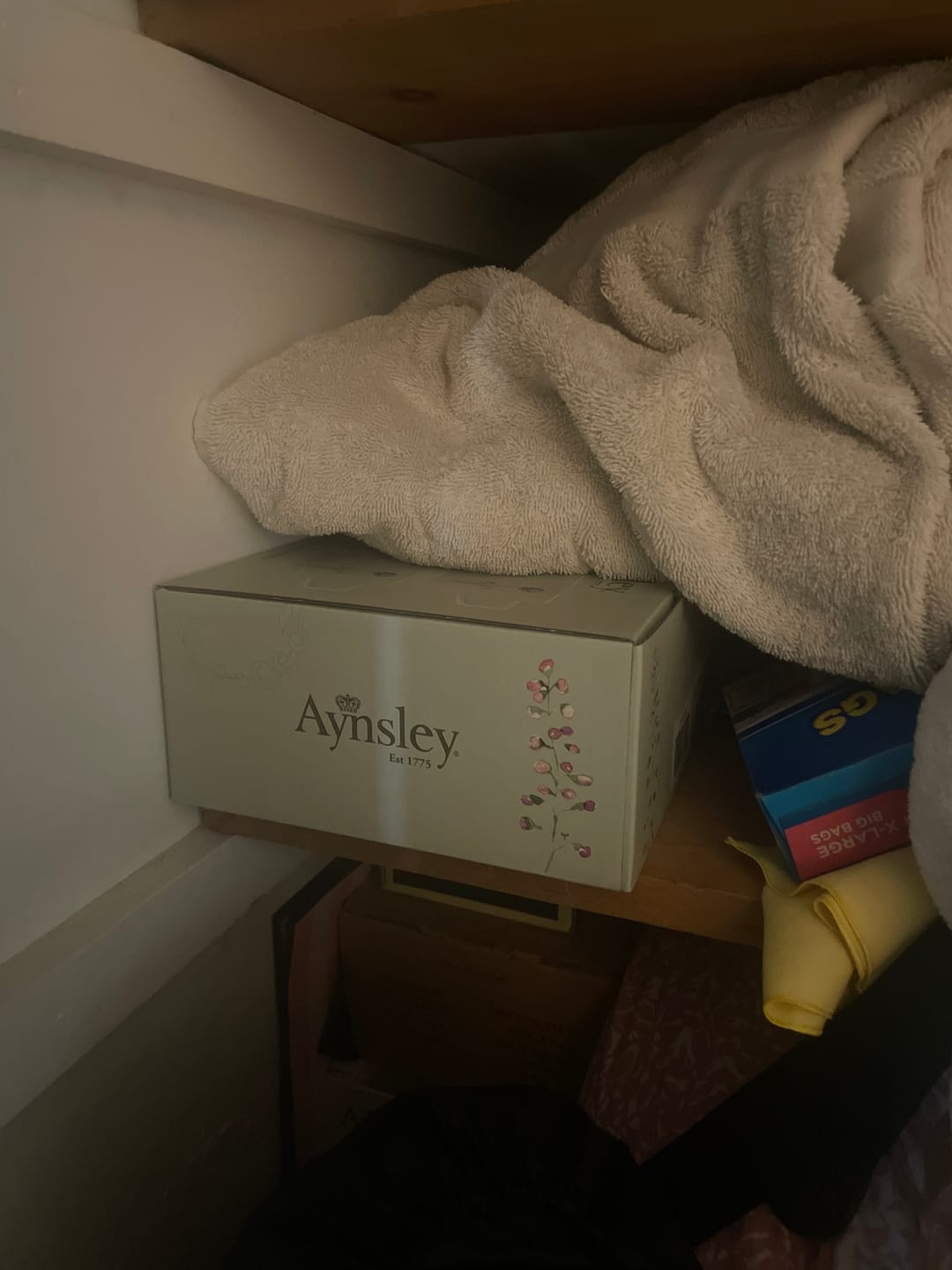 Customer photo review of Aynsley Camille Pale Jade Set of 4 Mugs