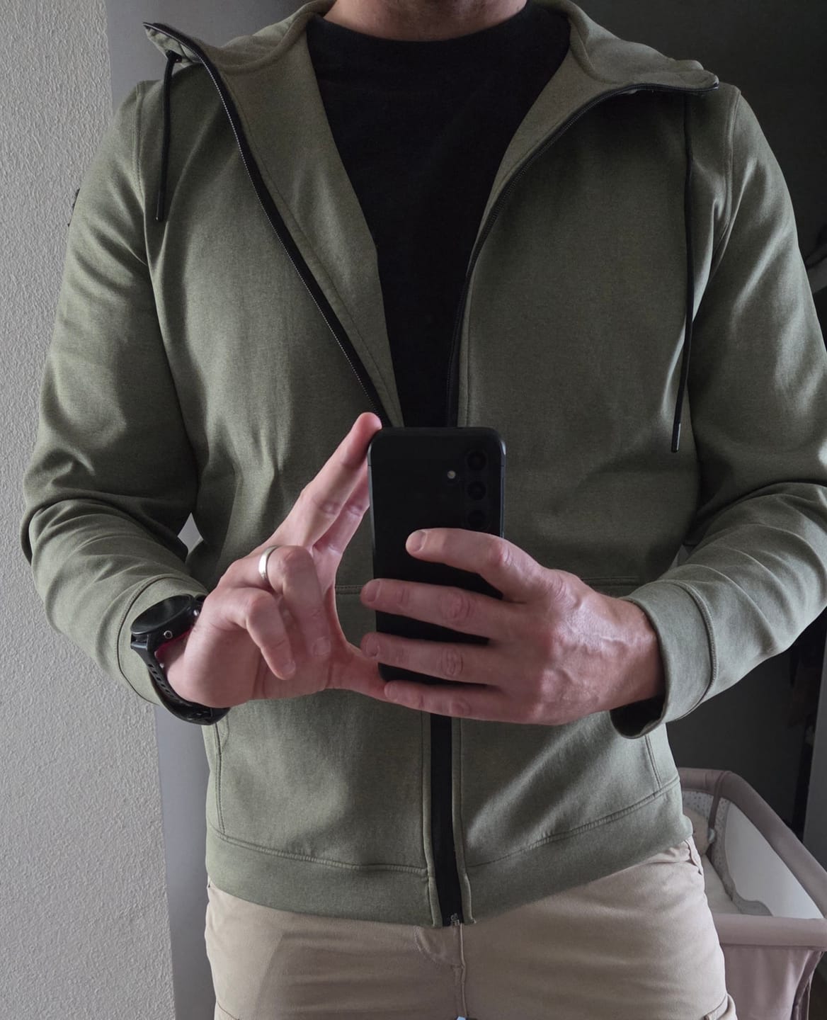 Customer photo review of Pace Zip Hoodie Herren