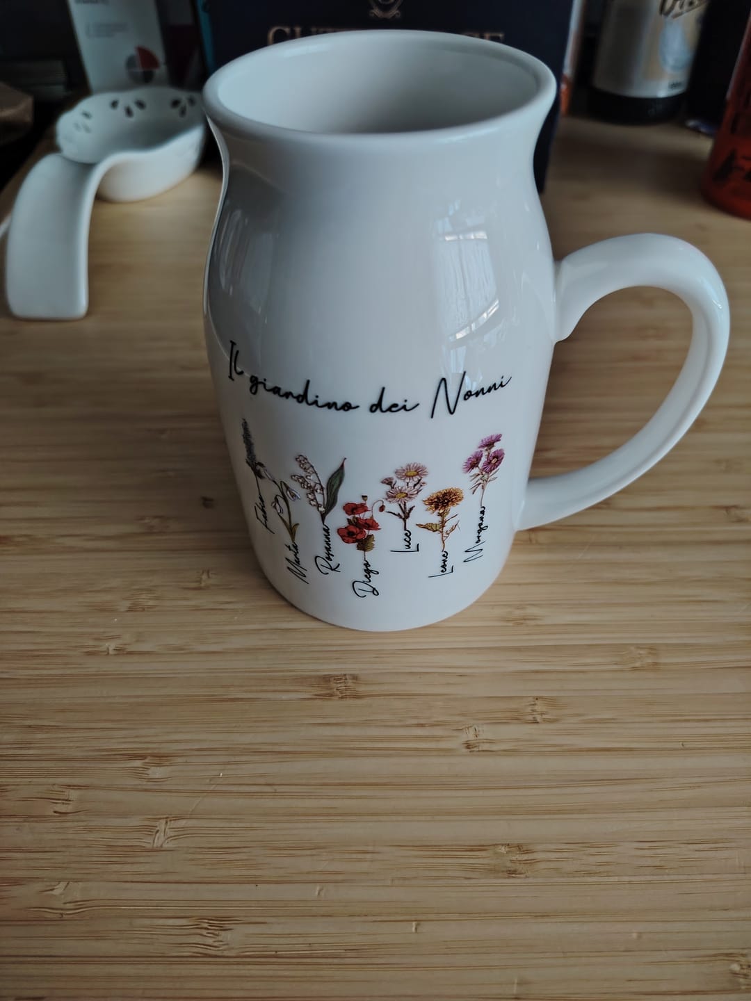 Customer photo review of Il giardino della mamma – Vaso personalizzato con nome e fiori per mamma e nonna