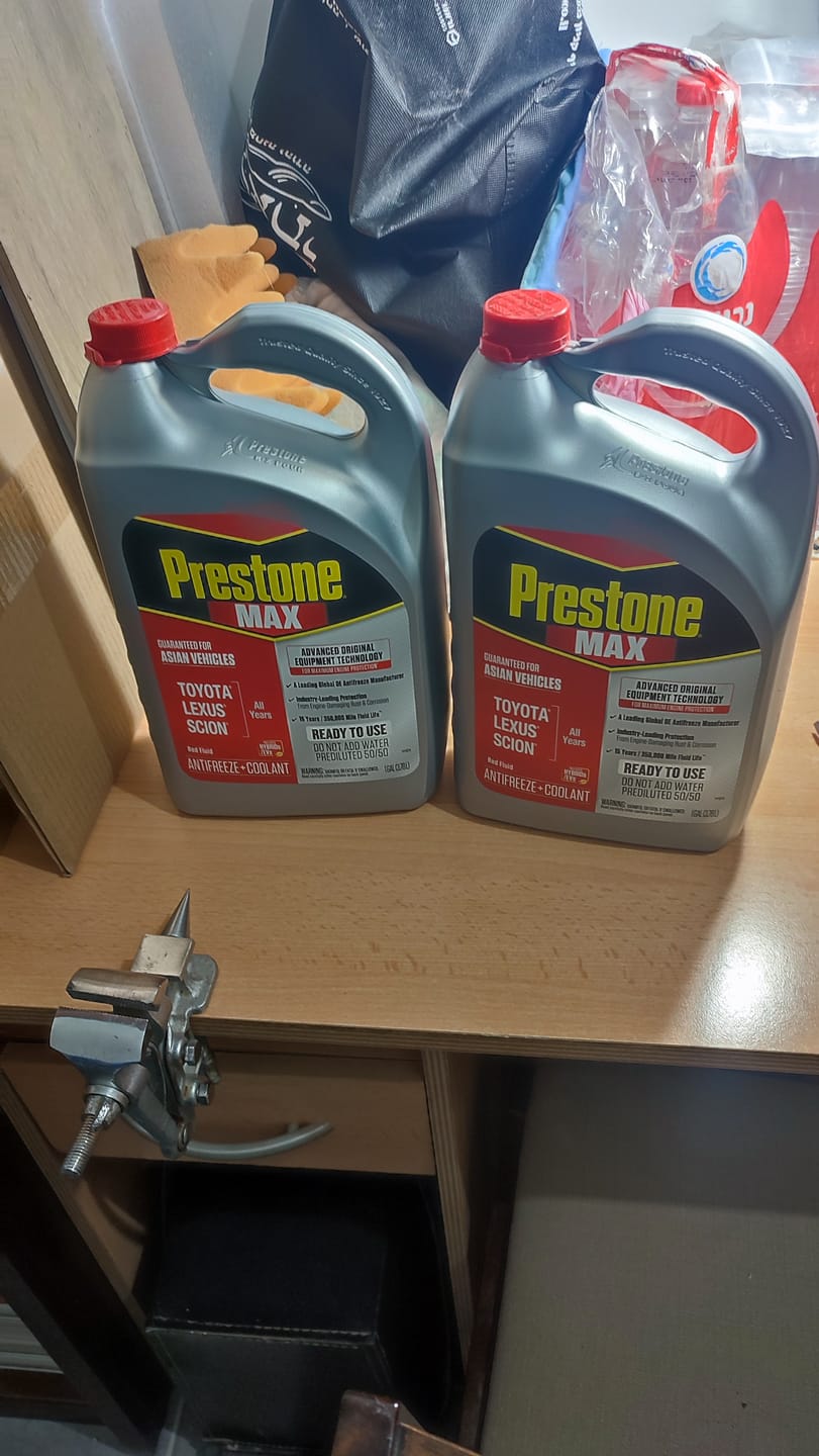 Customer photo review of נוזל קירור Prestone (אנטי פריז) - טויוטה ולקסוס