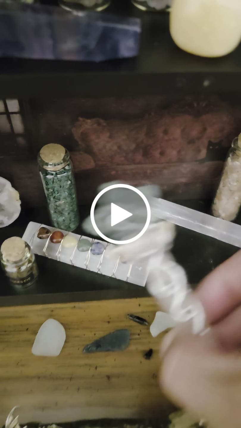 Customer video review of Natural Crystal Magic Wand