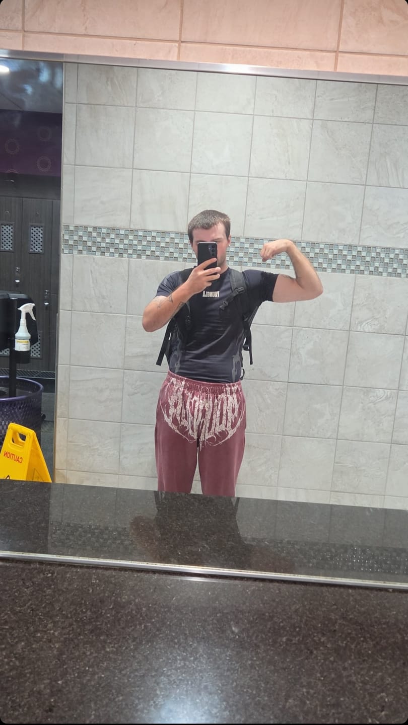 Customer photo review of 4067 - Gothic Compression Tees