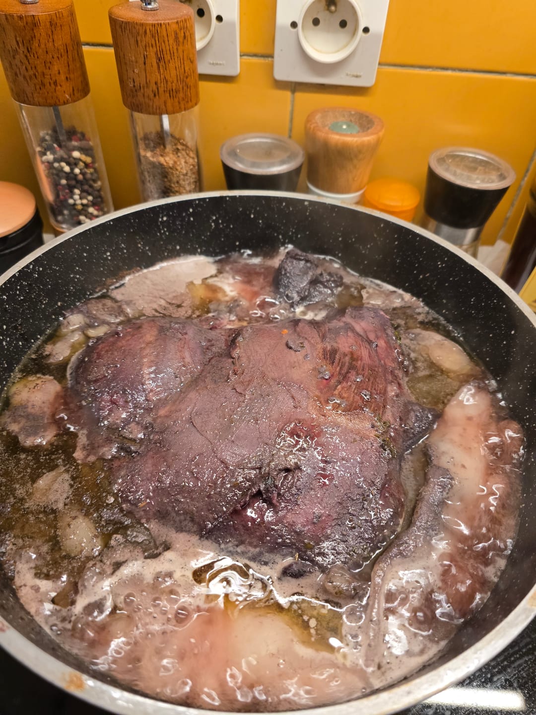 Customer photo review of Cuissot de Chevreuil désossé (1,2kg/pièce)