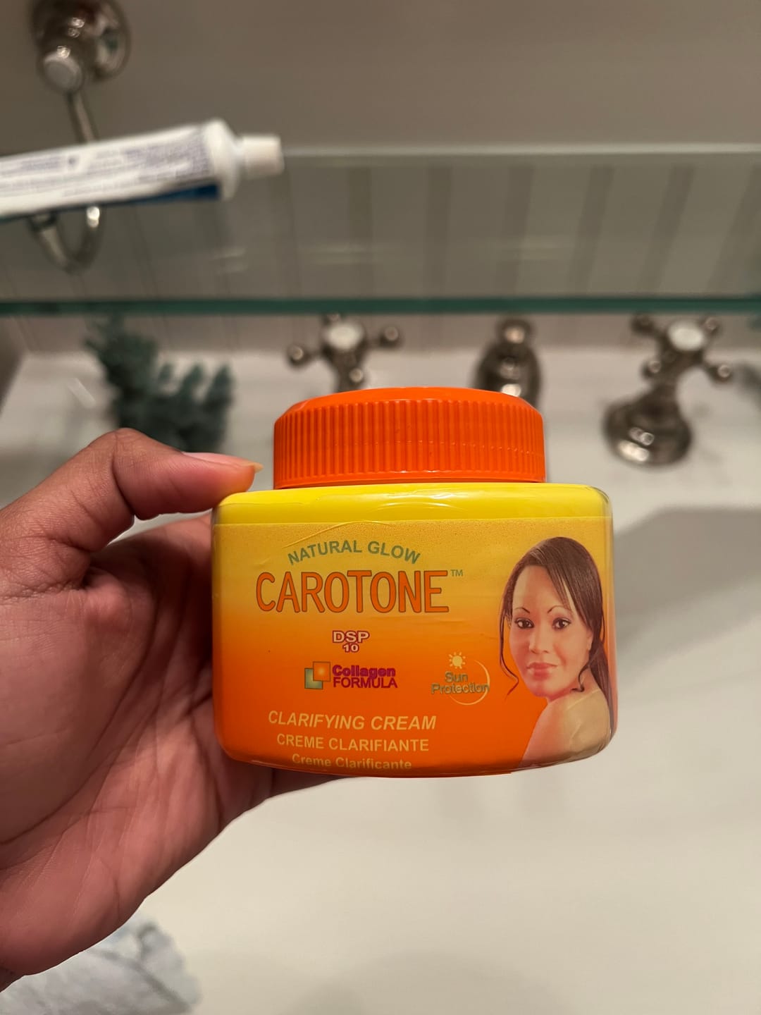 Customer photo review of Carotone Cream Jar 300 ml