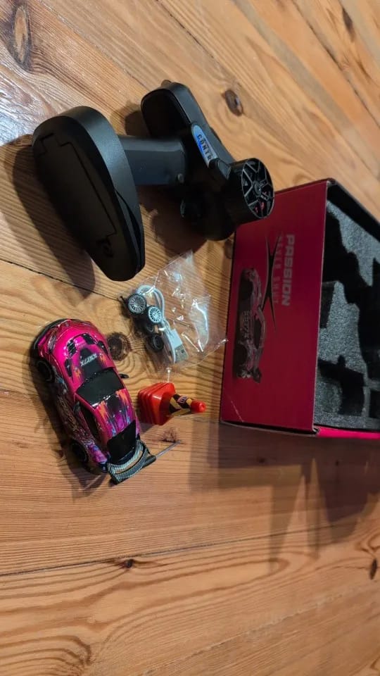 Customer photo review of Drifting Japanese Icon 1:43