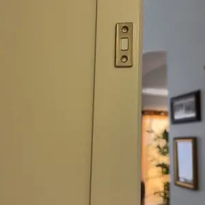 Customer photo review of Chiusura Magnetica per Mobili Senza Foratura Versatile