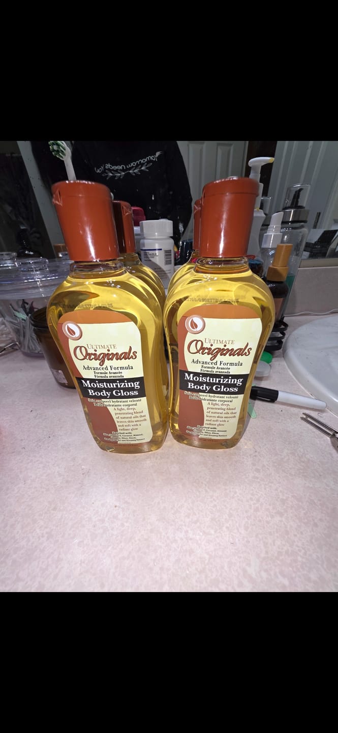 Customer photo review of Ultimate Organics Moisturizing Body Gloss 12oz