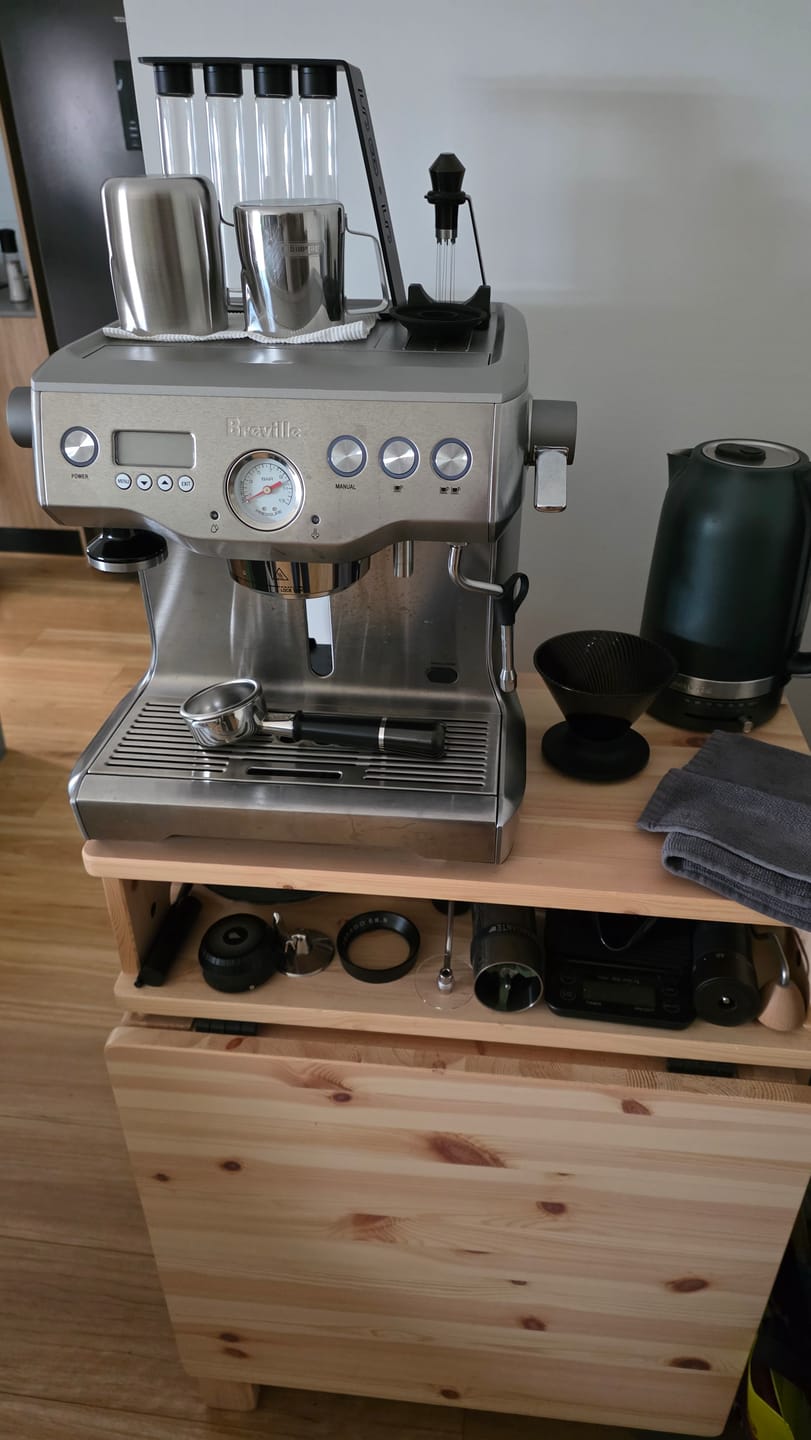 Customer photo review of Impact Gravity Espresso Grounds Distributor