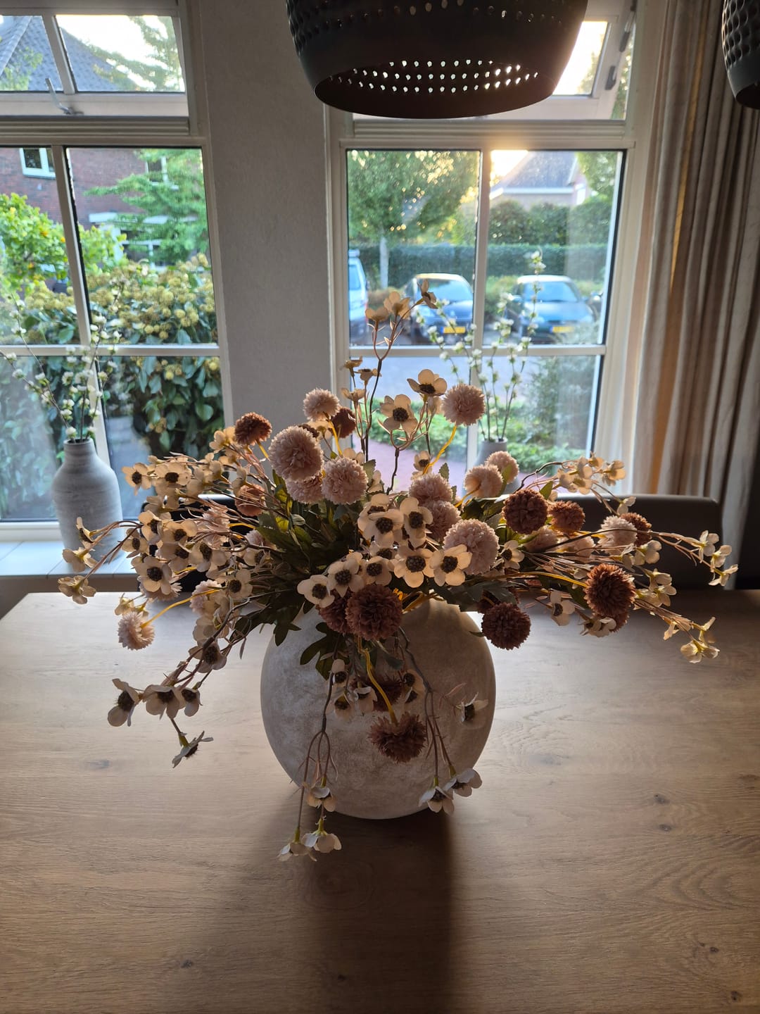 Customer photo review of Wax Arrangement - Crème mix
