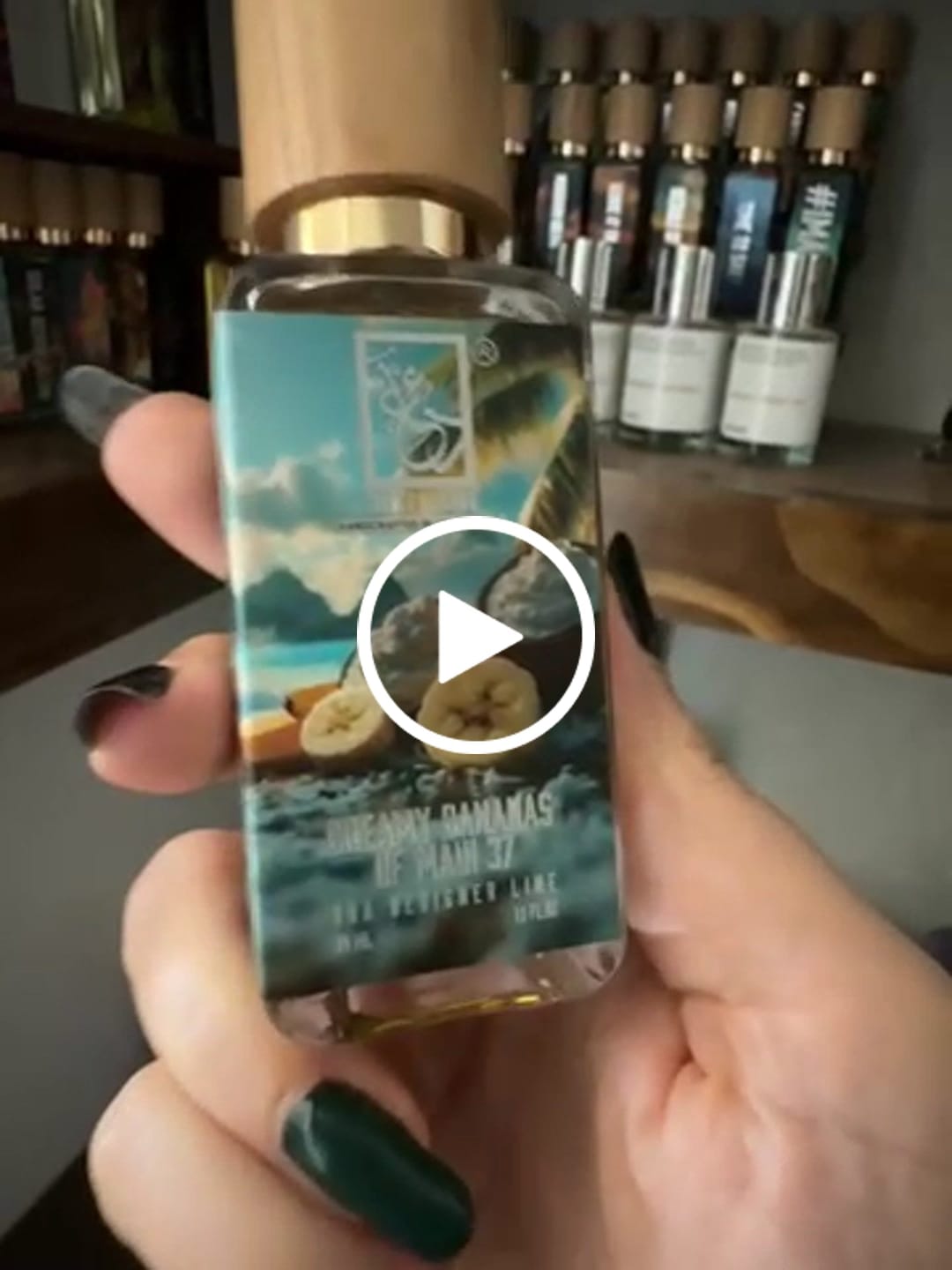 Customer video review of Creamy Bananas Of Maui 37