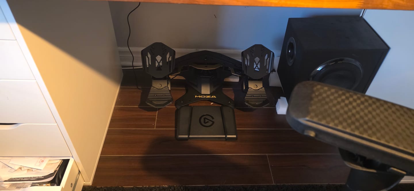 Customer photo review of MOZA Flight Sim MRP Rudder Pedals