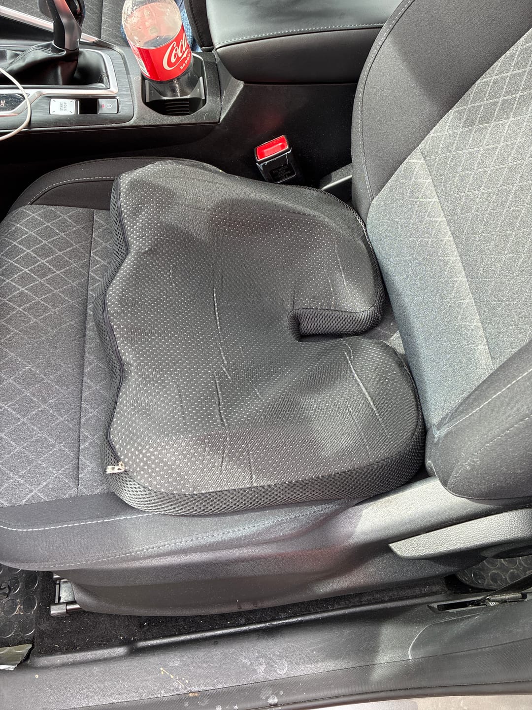 Customer photo review of COJÍN ORTOPÉDICO PREMIUM COXIS ERGONÓMICO MEMORY FOAM + GEL