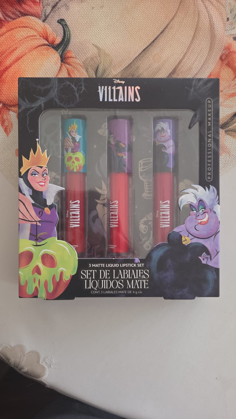 Customer photo review of Set de Labiales Líquidos Mate 3 Villanas