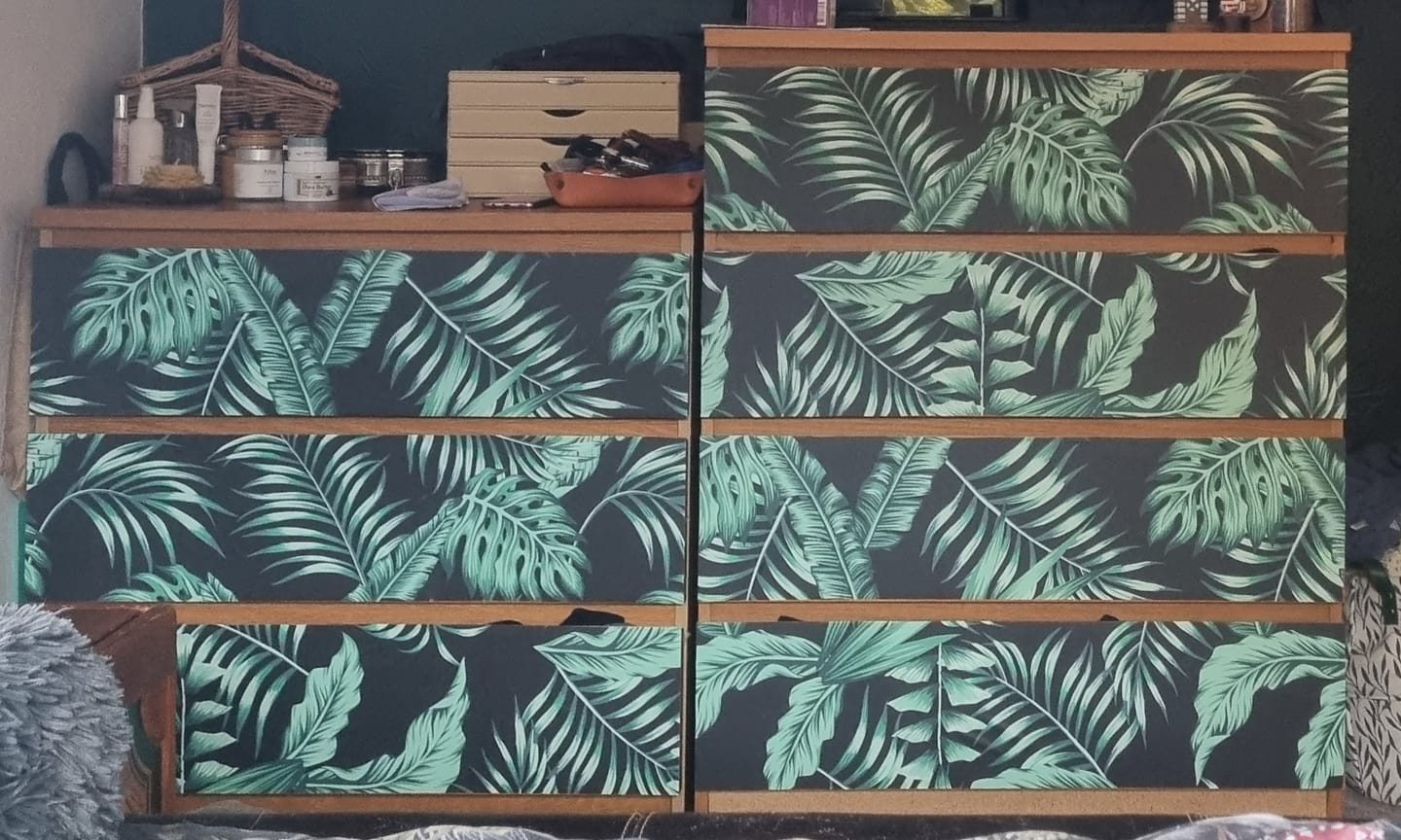 Customer photo review of Bobbition - Green & Black Tropical Vinyl Furniture Wrap