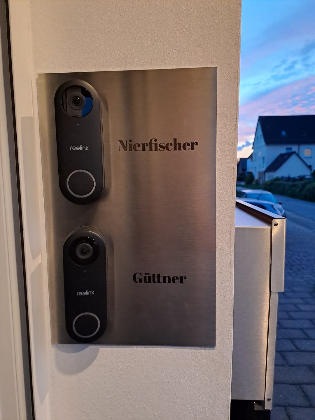Customer photo review of Türschild für Reolink Türklingel - Doppel-Klingel V2A Edelstahl 200x340mm