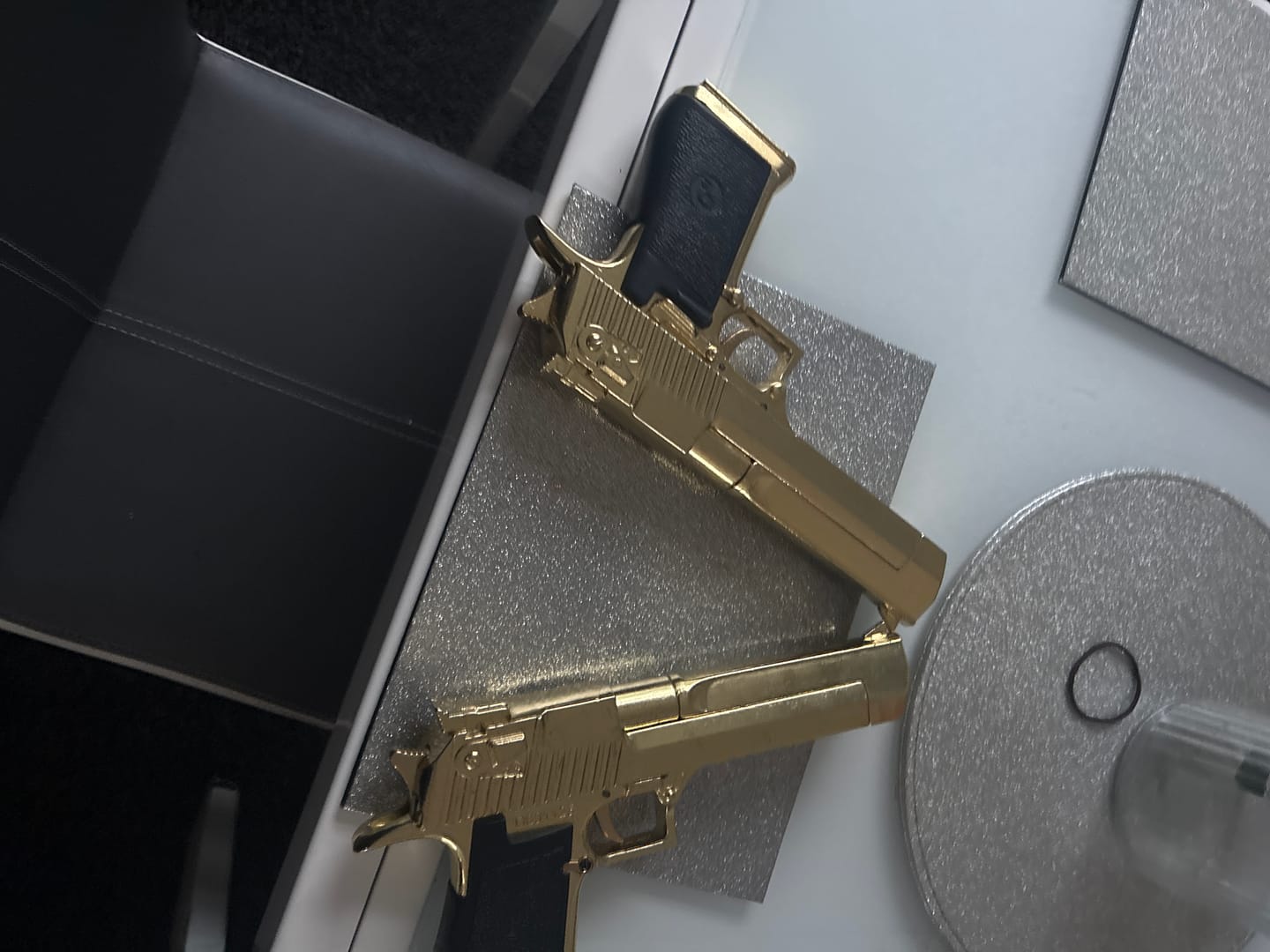 Customer photo review of DEADPOOL - Gold Desert Eagle