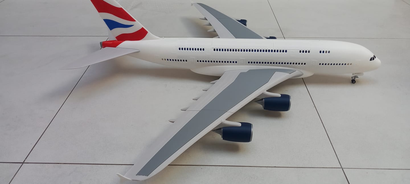 Customer photo review of a380 style aircraft model (1/100 scale)
