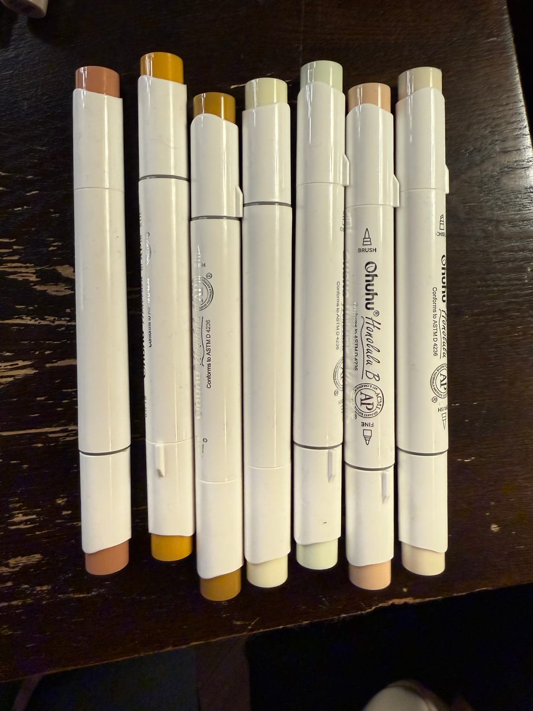 Customer photo review of Ohuhu Honolulu Y180 / Y215 Individual Marker, Brush & Chisel
