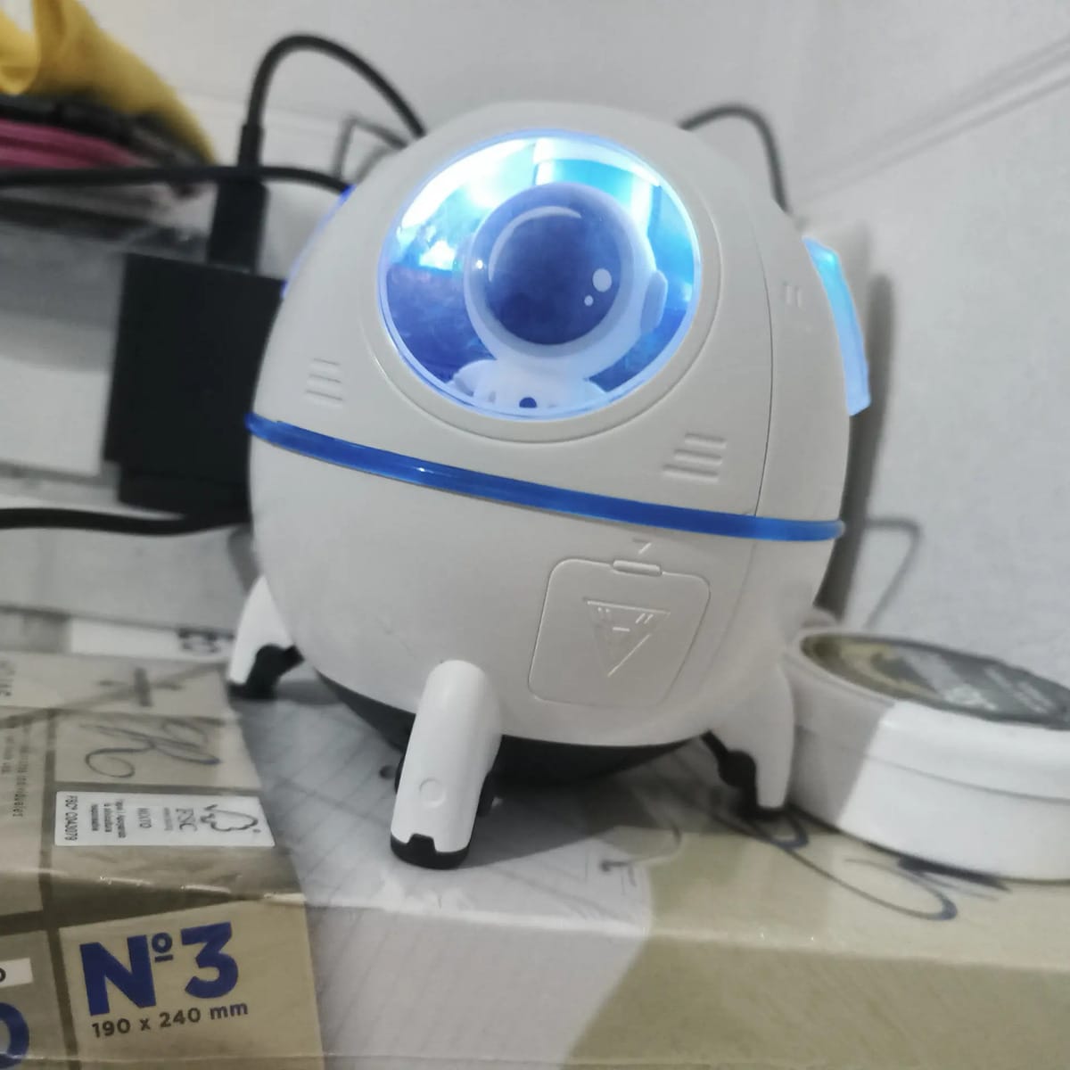Customer photo review of Humidificador nave astronauta USB