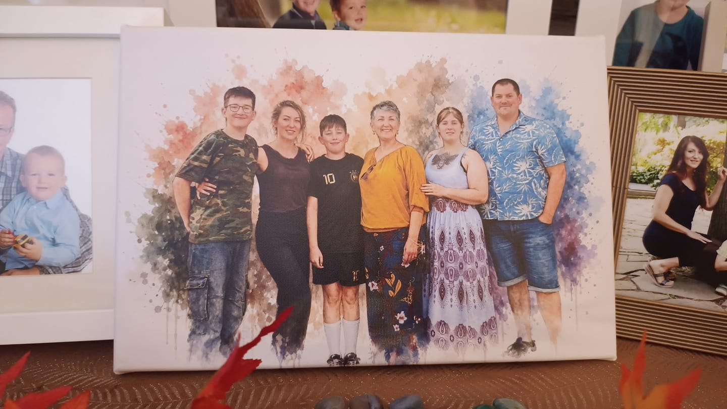 Customer photo review of Euer Foto als Kunstwerk – mit Live-Vorschau, als Poster oder Leinwand
