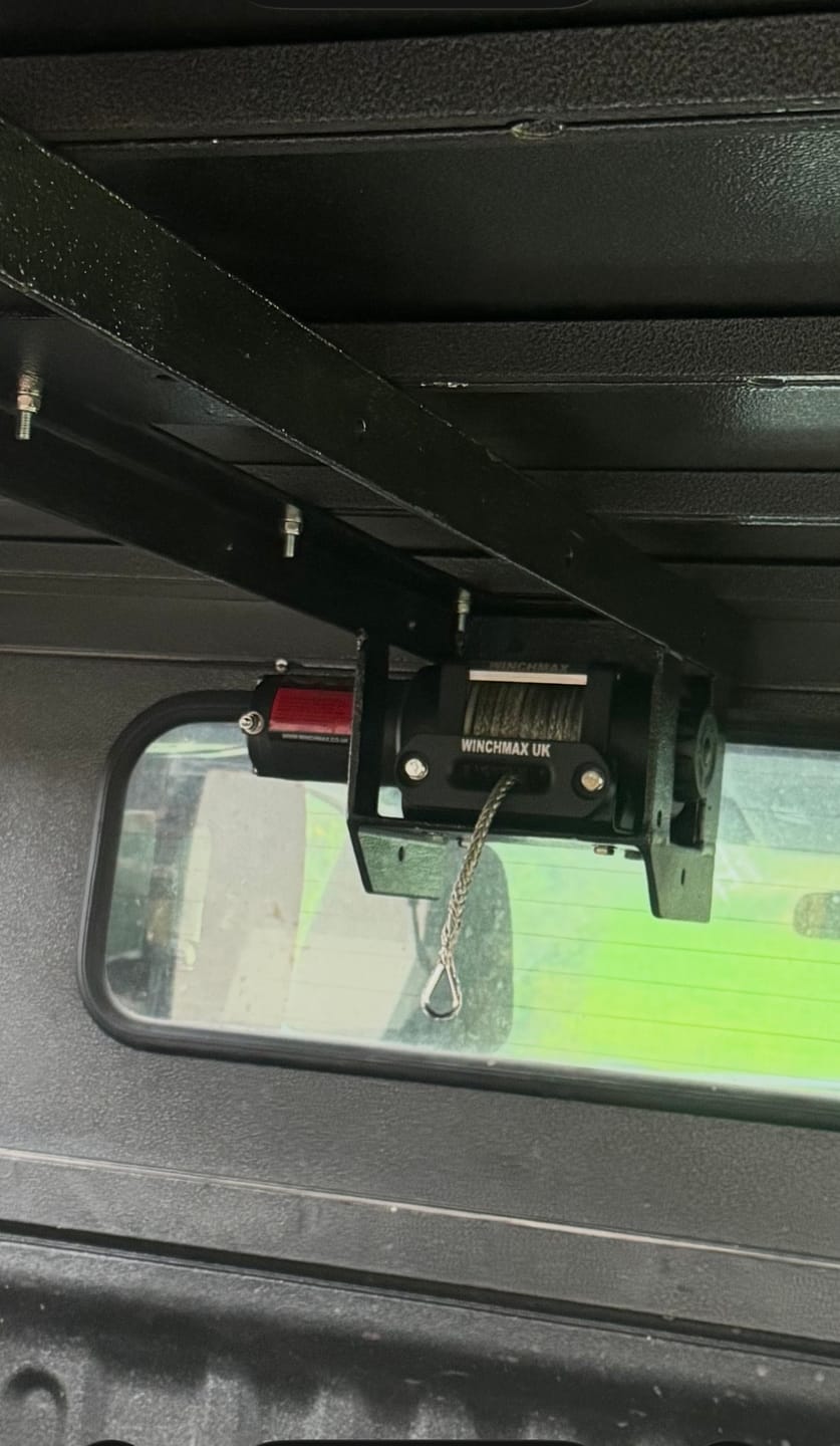 Customer photo review of 3,000lb (1,361kg) 12v Military Grade Winch. 15.5m x 5mm Dyneema Rope, Remote Controls. Boat Trailer, Marine.