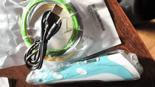 Customer photo review of KAIROS CREA 3D | Bolígrafo para dibujar y construir en 3D