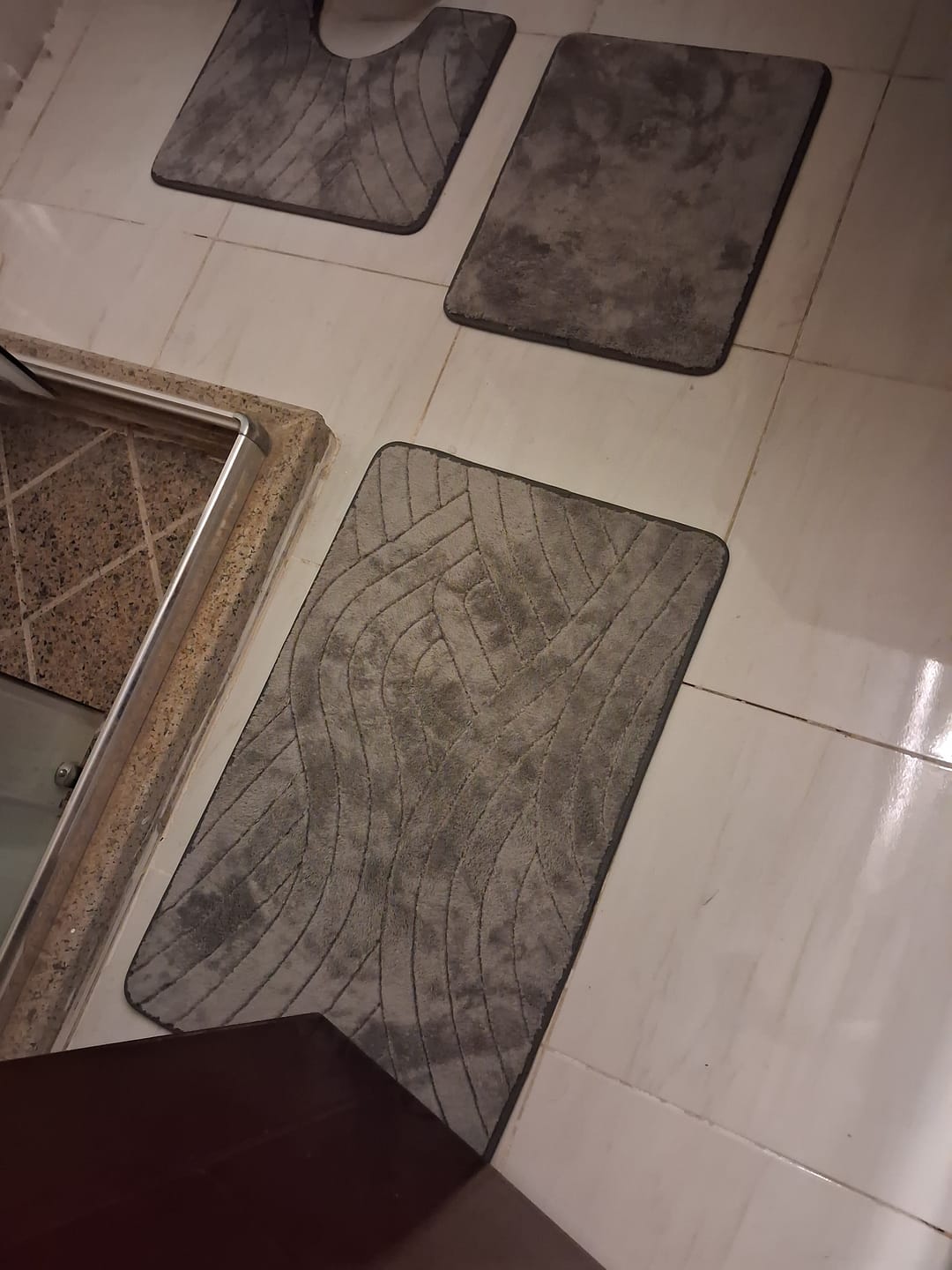 Customer photo review of Rekolada- Bathroom Mat Set