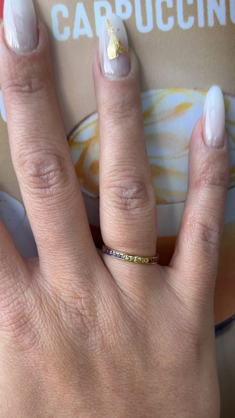Customer photo review of Inel Rainbow - Gold