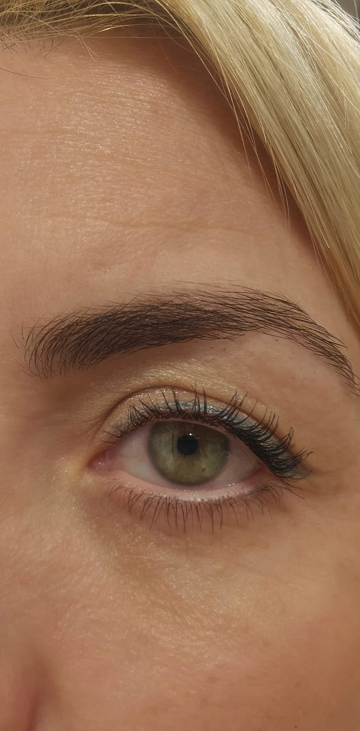 Customer photo review of LASHCOCA!NE MASCARA BLACK