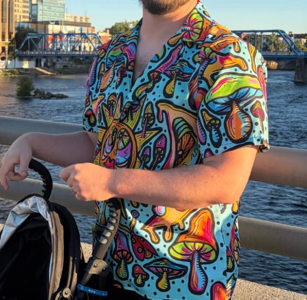 Customer photo review of SUN MOON MUSHROOM CAMP SHIRT - TLNZ0108235