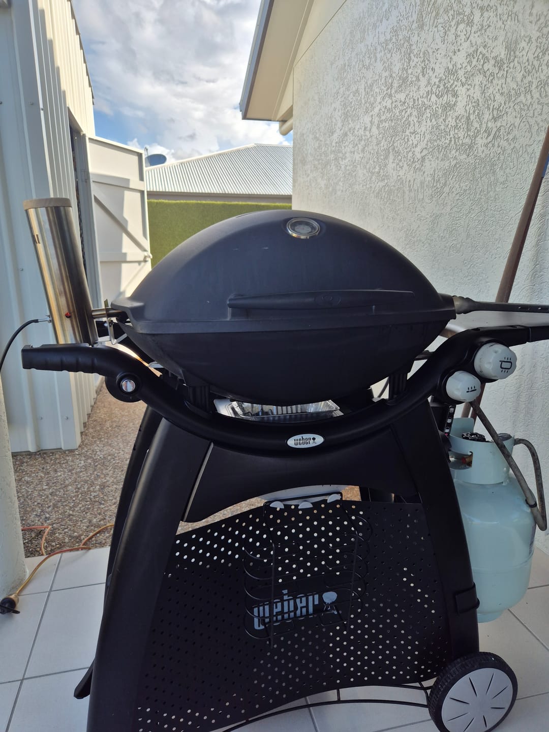 Customer photo review of Smokai Smoke Generator Kit for Weber Q Series