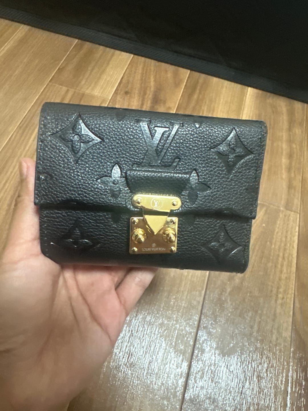 Customer photo review of 【ルイ・ヴィトン】大人気★Metis ショートウォレット｜ミニマルな美しさが魅力！
