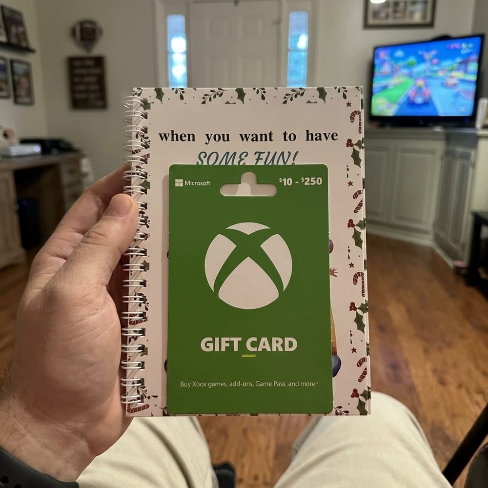 Customer photo review of Chrismtas Gift Card Book