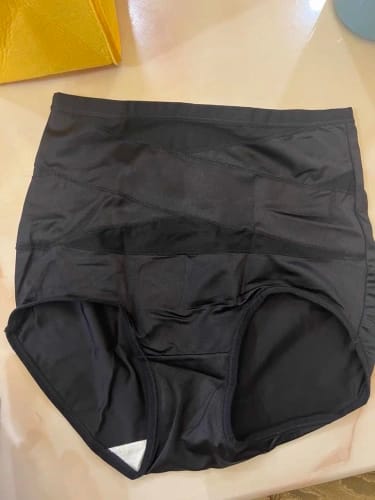 Customer photo review of MjukForm – Slätare silhuett utan troskanter som skär in