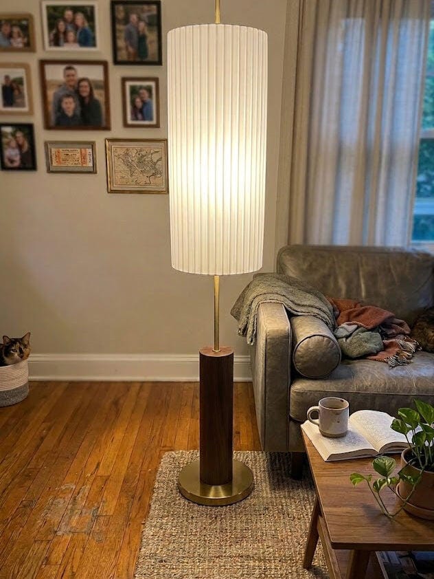 Customer photo review of Pleated Shade Wood Floor Lamp, Brass Ring, Foot Switch, 150 cm