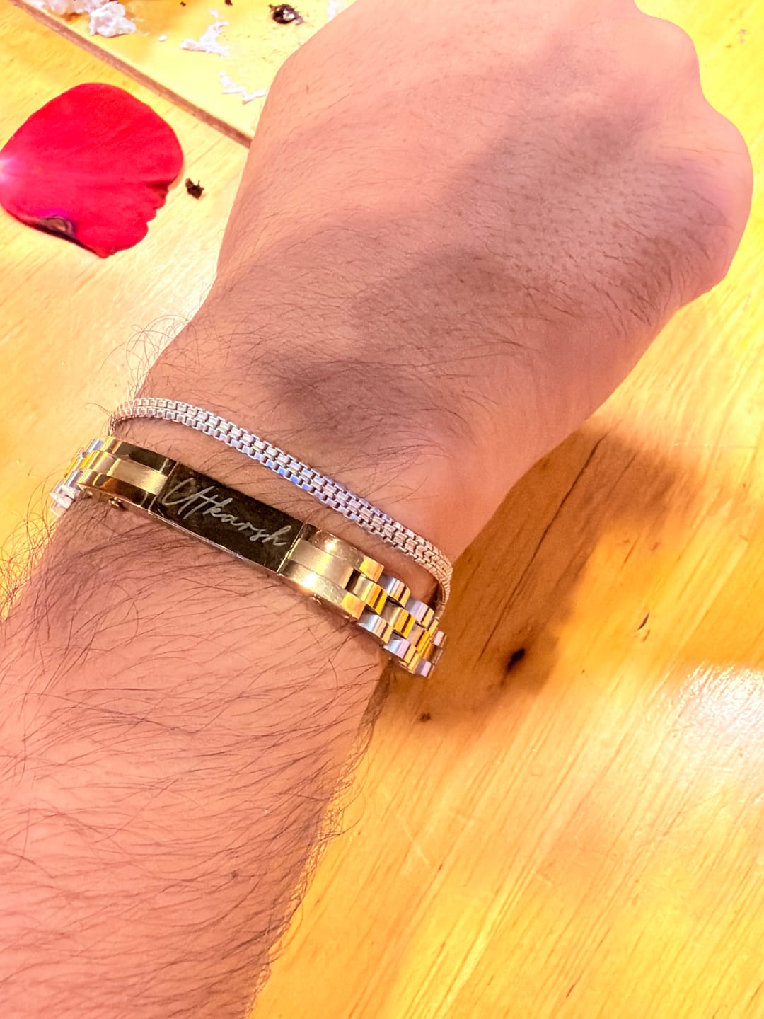 Customer photo review of Personalised Garaven Bracelet