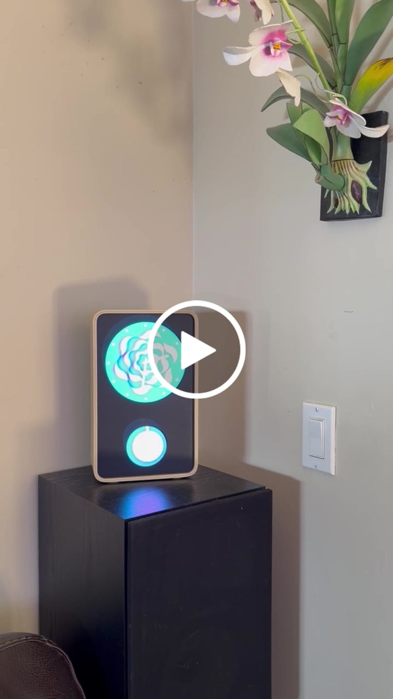 Customer video review of Klydoclock