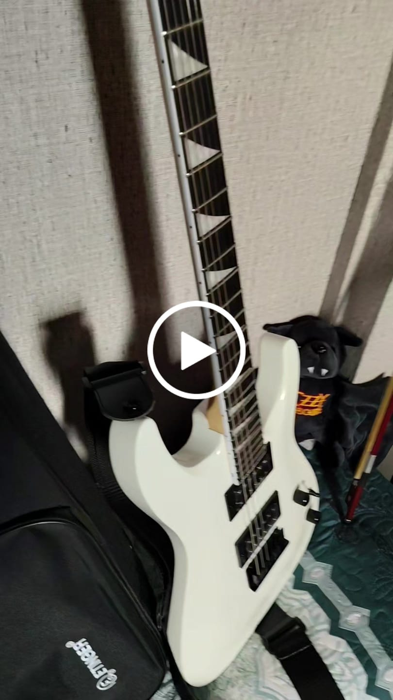 Customer video review of Correa Queen Negra 2