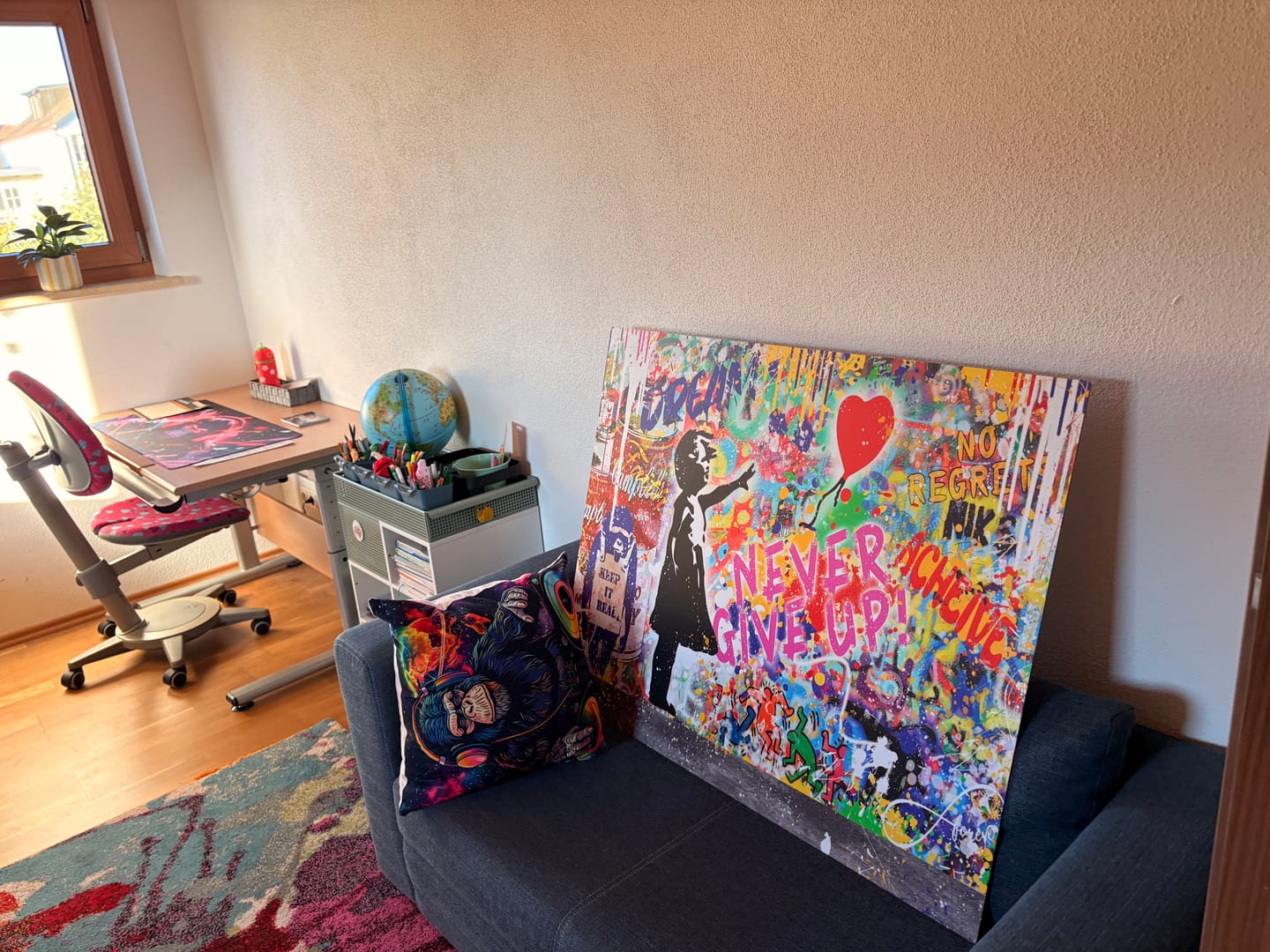 Customer photo review of Magnettafel Pinnwand BANKSY KID GIRL