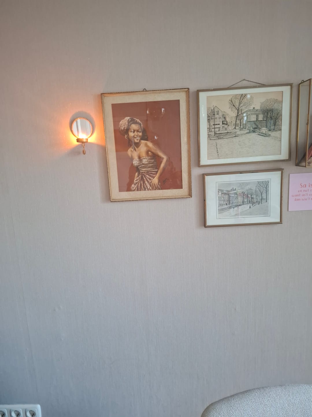 Customer photo review of Tealight Holder Round Mirror