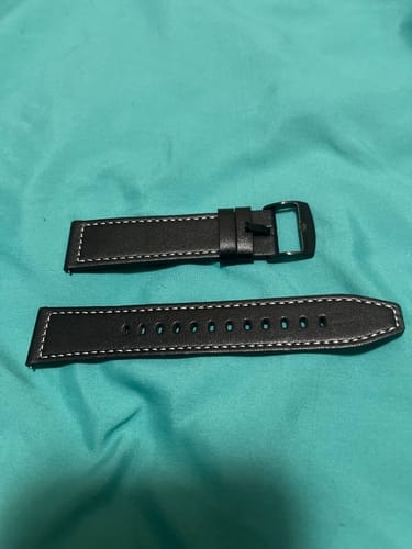 Customer photo review of Correa  de cuero negro