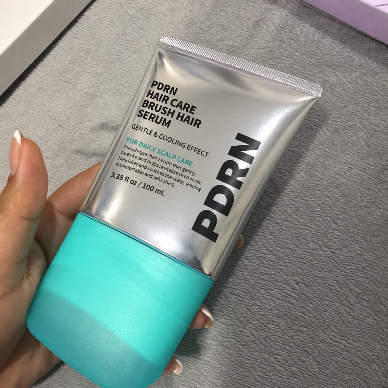 Customer photo review of Verana Glow Sérum con Cepillo para el Cuero Cabelludo