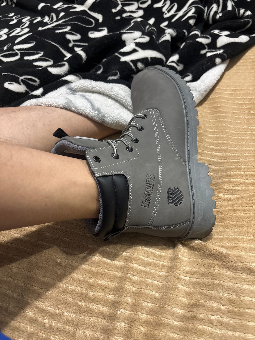 Customer photo review of Bota Lincoln Men