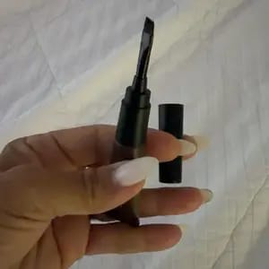 Customer photo review of Definizione Precisa Sopracciglia Tintura Waterproof a 4 Colori