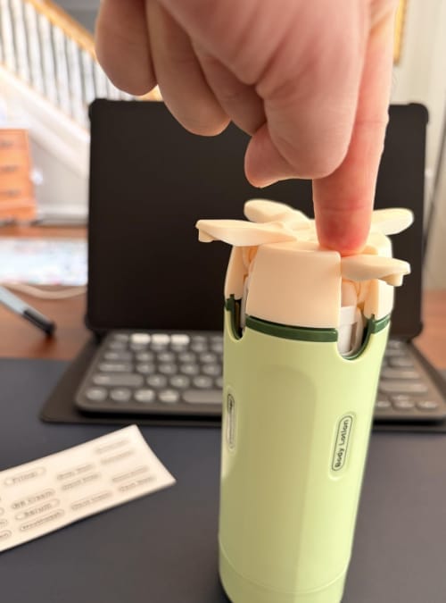 Customer photo review of Dispensador 4 en 1 sin goteos