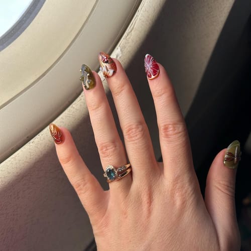 Customer photo review of 2026 Trend: Biomorphic Amber & Moss Nails, Tortoiseshell Cyber-Grunge Press Ons, Liquid