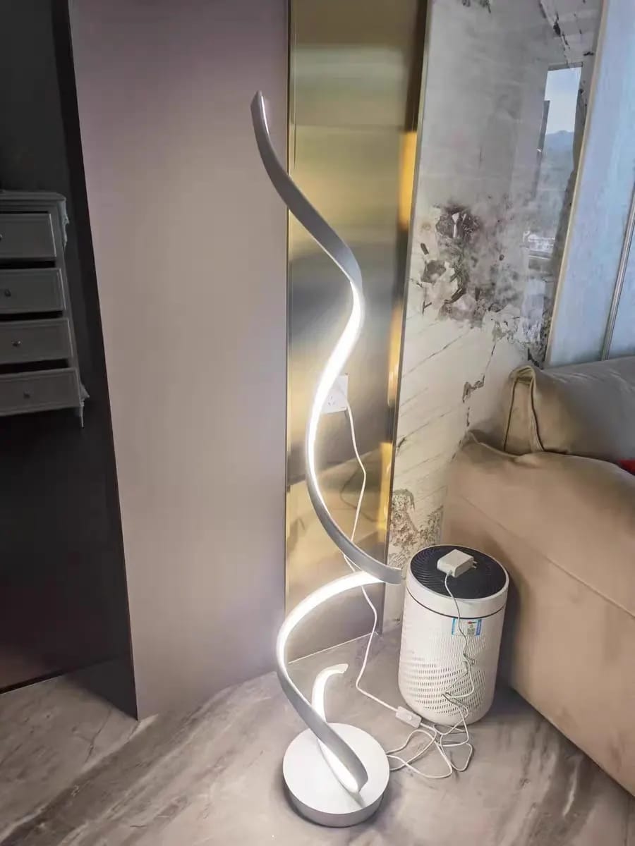 Customer photo review of Spiral LED Floor Lamp, Aluminium and Acrylic, 133 cm, Plug In