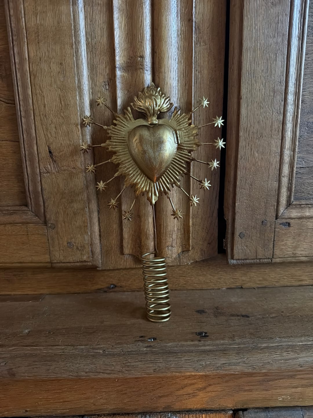 Customer photo review of Brass Sacred Heart Tree Topper