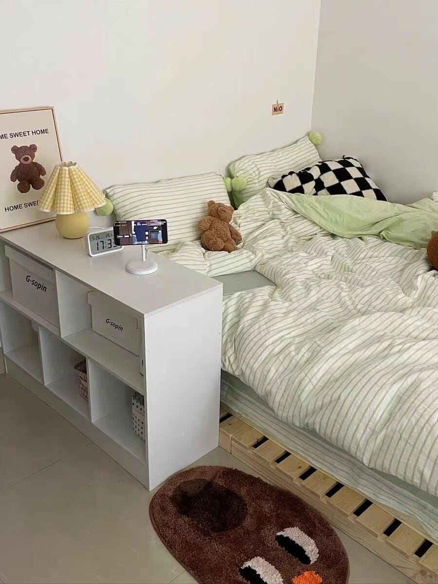 Customer photo review of Pleated Shade Ceramic Table Lamp, Beige Base, 28 cm, Plug In